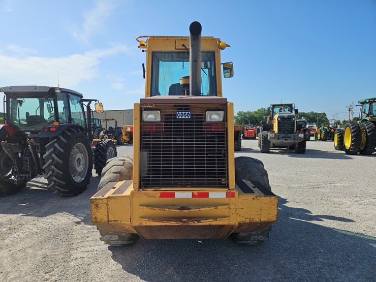 1995-case-621b-image-10