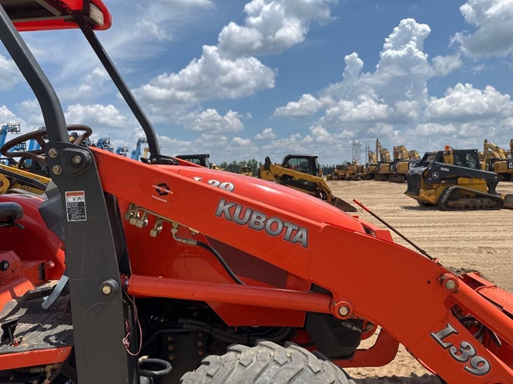 2005-kubota-l39-image-18