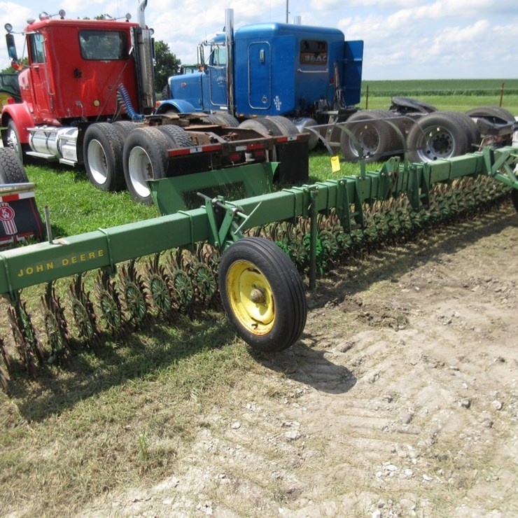 JOHN DEERE 400