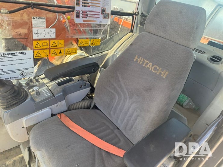 2018-hitachi-zx210-lc-6-image-11