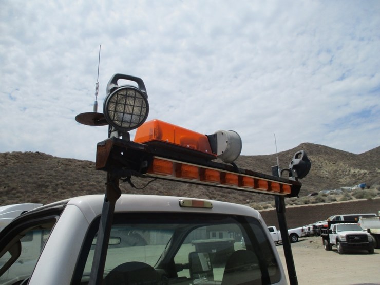 2008-ford-f350-xl-image-13
