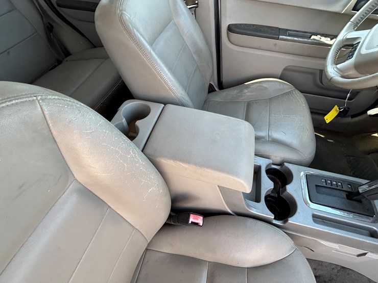 ford-escape-image-17