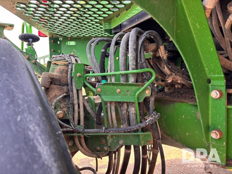 2017-john-deere-r4045-image-46