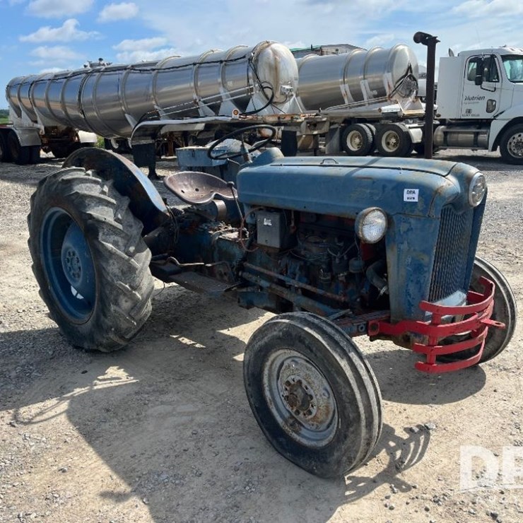 FORD 600