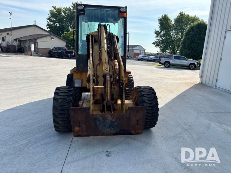 2013-wrangler-loader-(dr11925-unit-341)-image-12