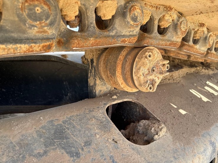 2019-caterpillar-326fl-image-15
