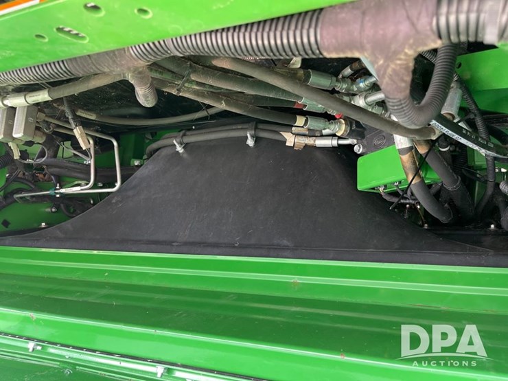 2016-john-deere-s690-image-88
