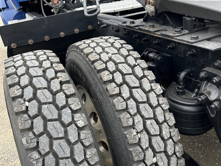 2018-kenworth-t680-image-10