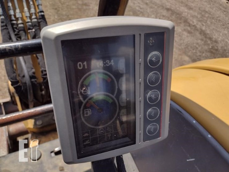 2014-caterpillar-303.5e-cr-image-7