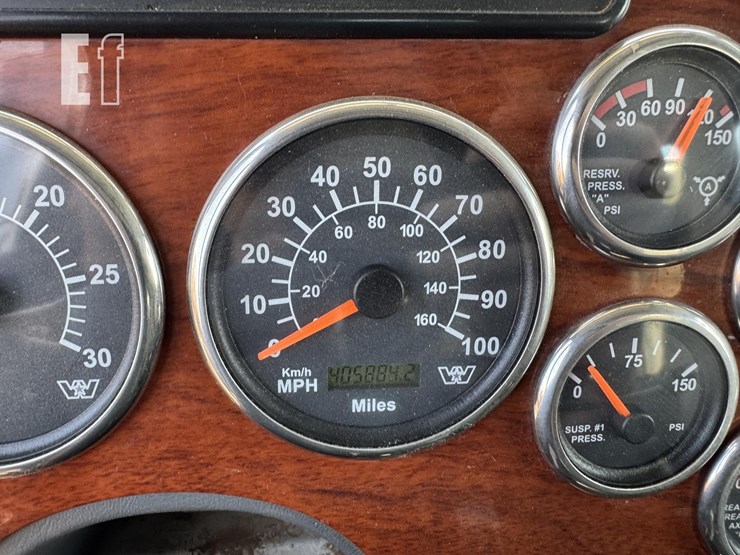 2012-western-star-4900-image-42