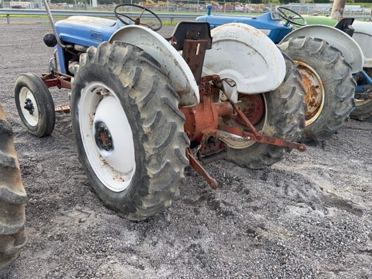 ford-601-workmaster-image-12