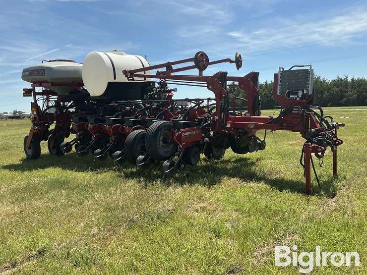 2013-case-ih-1250-image-3