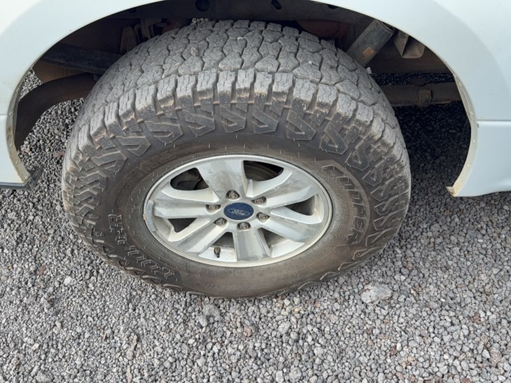 2019-ford-f150-image-5