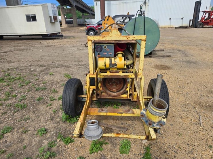 #2603-•-towable-generator-image-4