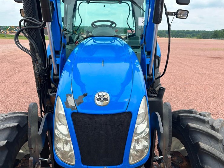 2009-new-holland-855tl-image-38