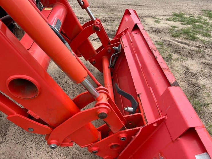 2018-kubota-la1854-image-23