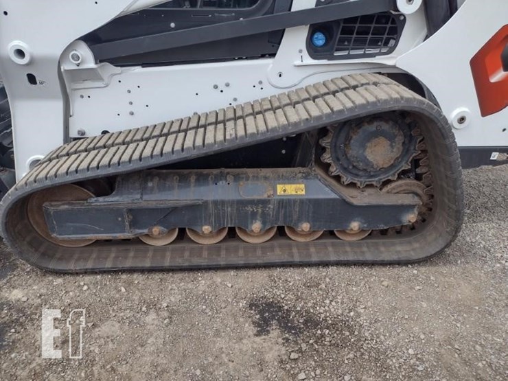 2023-bobcat-t770-image-21
