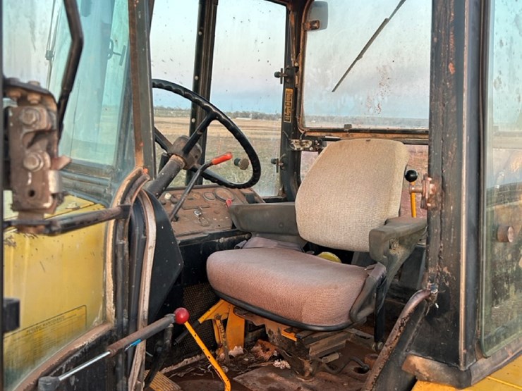 deere-210c-image-5