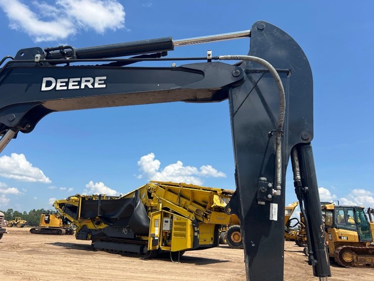 2023-deere-50g-image-12