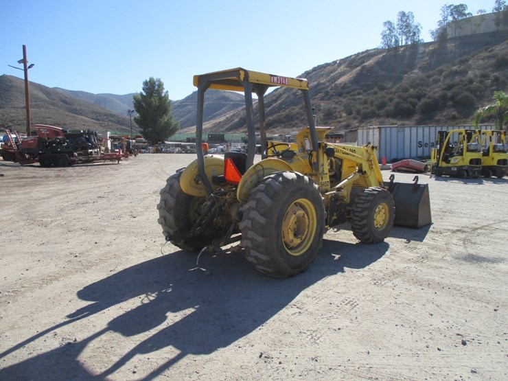 new-holland-545d-image-3