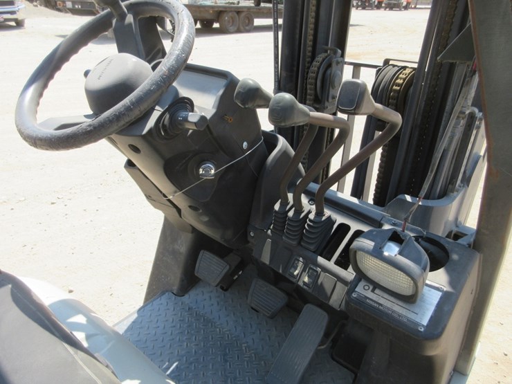 nissan-35-warehouse-forklift,-image-10