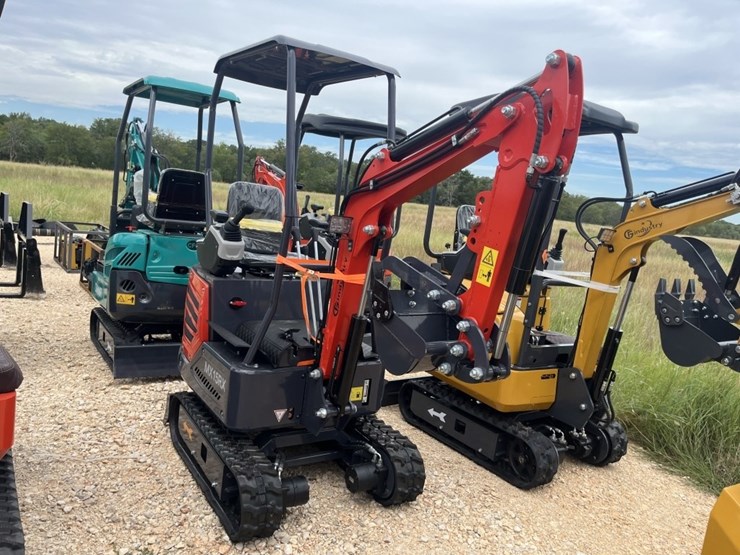cfg-mx15rx-mini-excavator-image-2