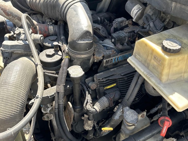 2009-international-durastar-4300-image-24