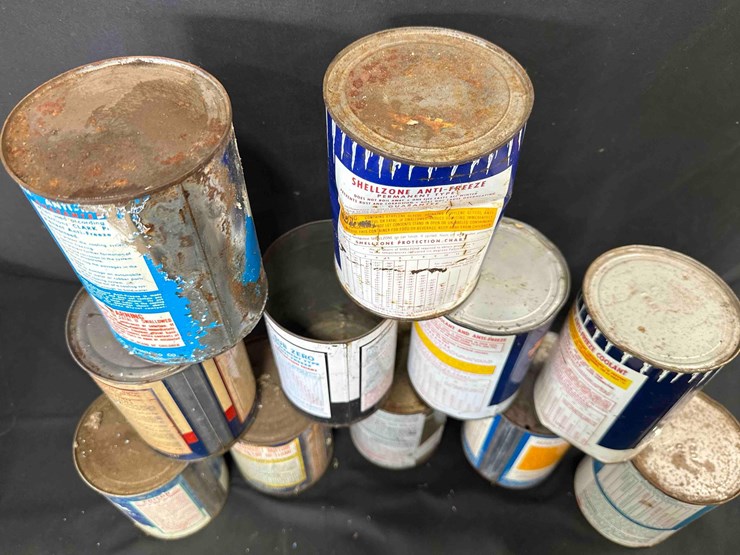 1041---(11)-misc.-vintage-lubricant-cans---some-are-full-image-3