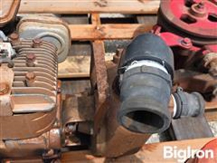 briggs-&-stratton-5-hp-gas-pump-image-17