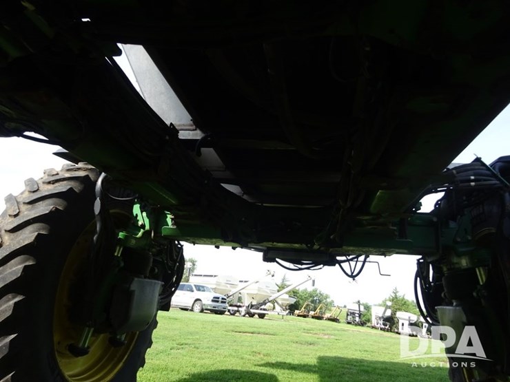 2016-john-deere-r4045-image-58