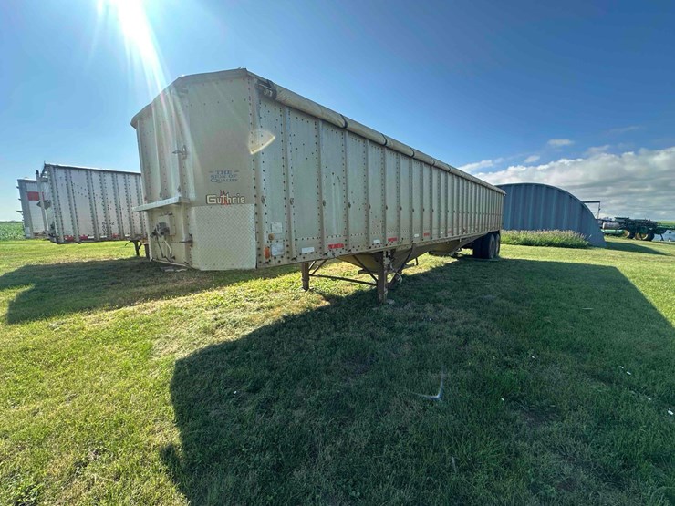 1980-guthrie-trailer-image-1
