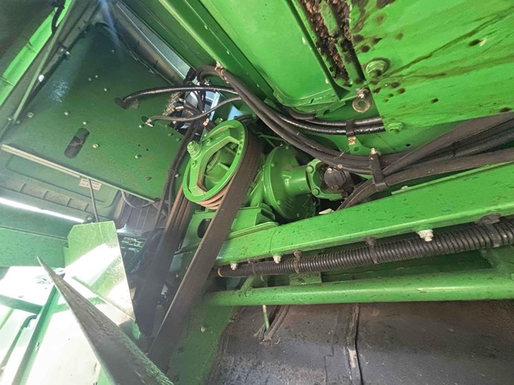 2013-john-deere-s680-image-44