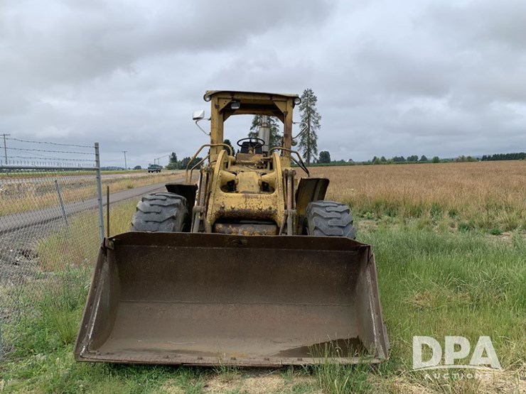 1966-caterpillar-950-image-2