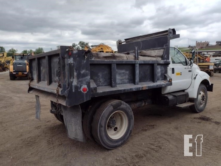 2007-ford-f750-xl-image-30