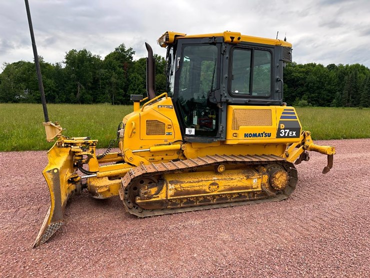2013-komatsu-d37ex-22-image-1