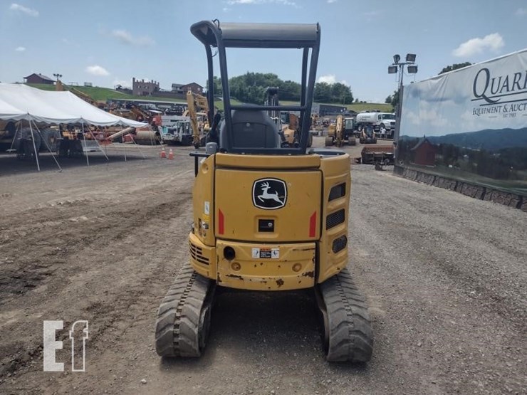2022-deere-26g-image-4