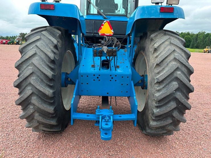 2000-new-holland-9384-image-18