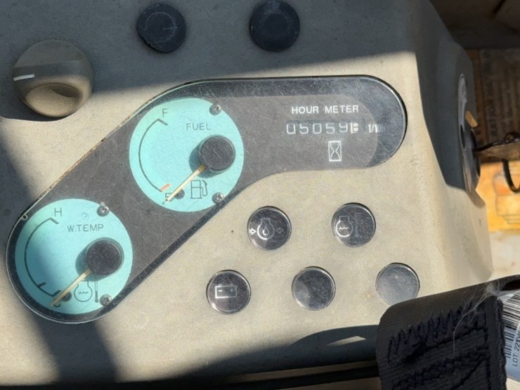 yanmar-vio55-image-16