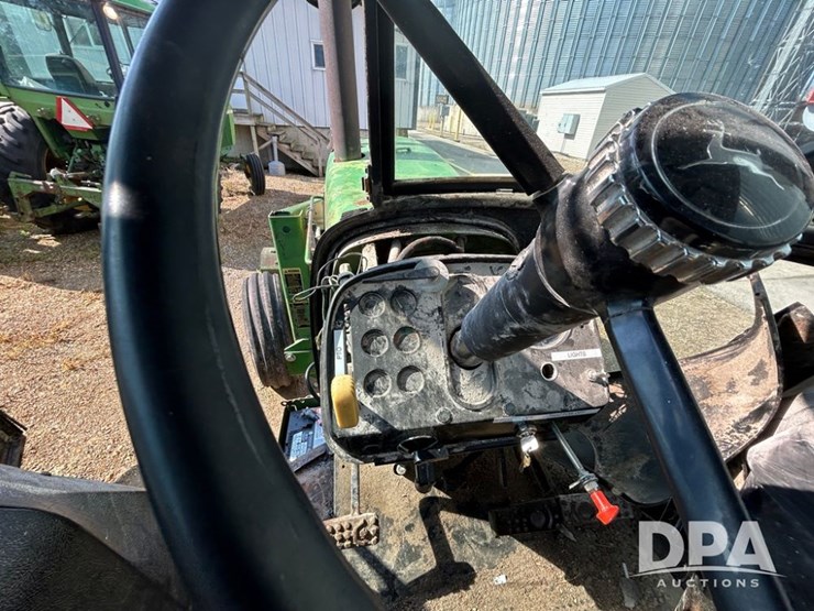 john-deere-4430-image-33