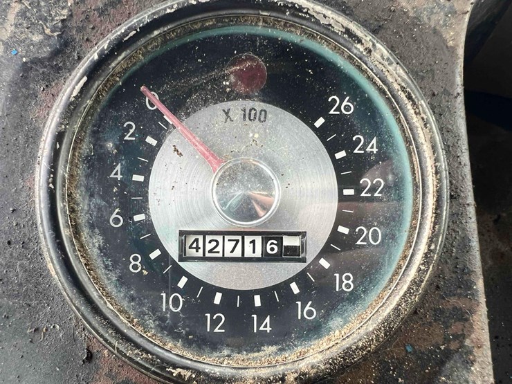 ford-8000-image-35