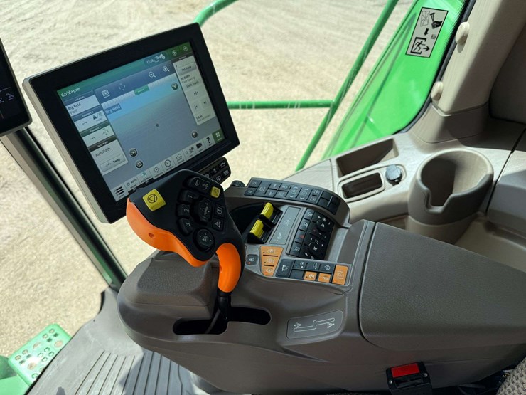 2021-john-deere-s770-image-105