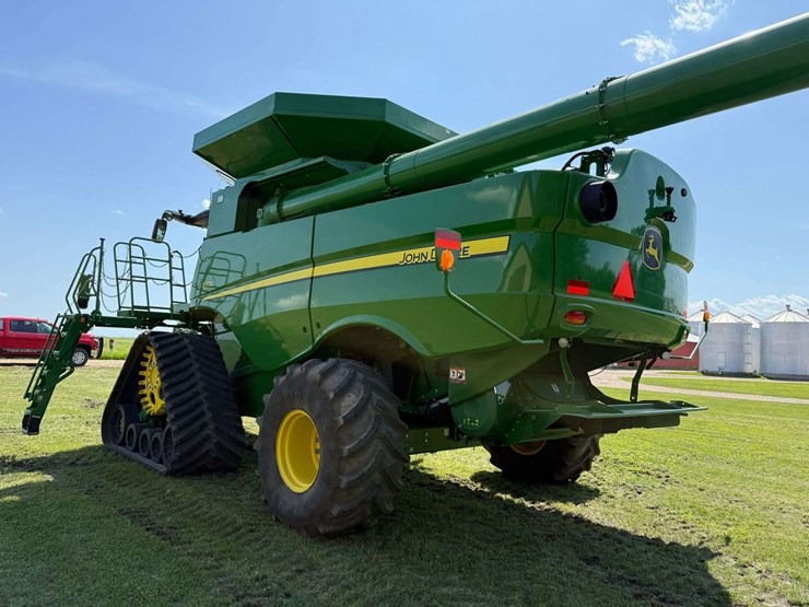 2021-john-deere-s770-image-16