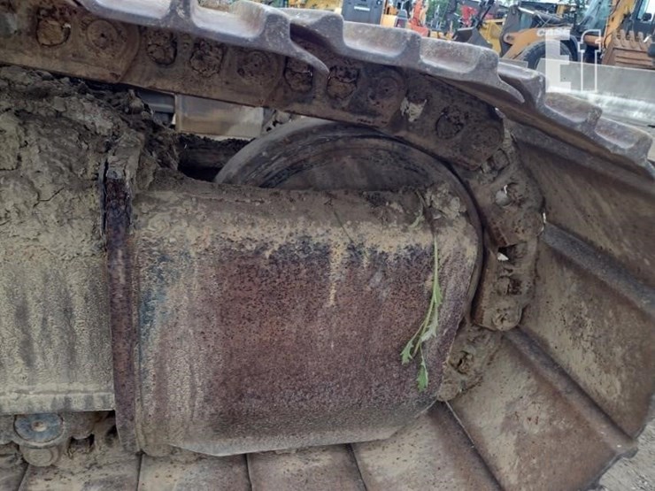 caterpillar-322l-image-27