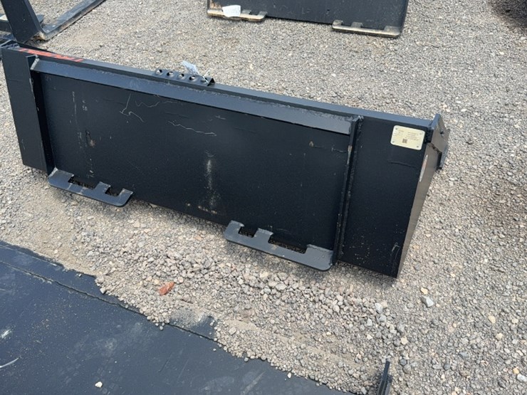 #2055-•-trubilt-60"-skid-steer-smooth-bucket-image-3