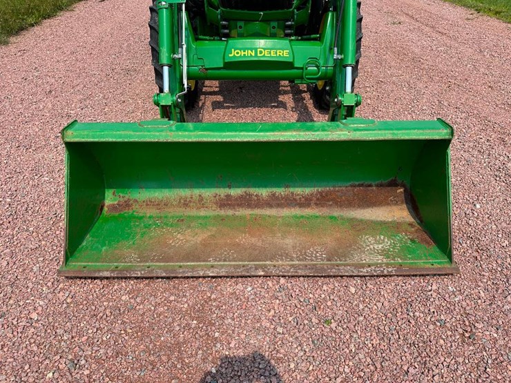 2020-john-deere-5075e-image-29