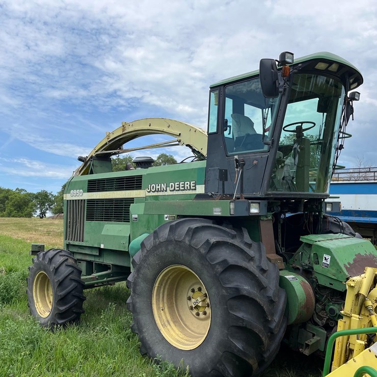JOHN DEERE 6950