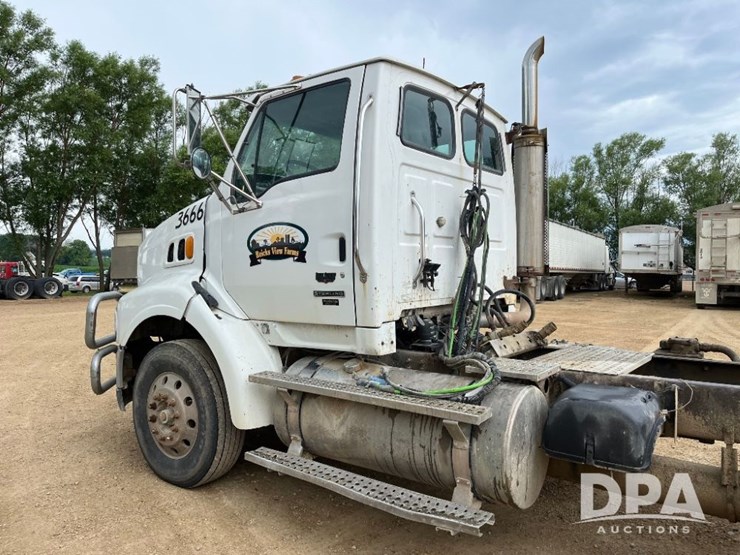 2006-sterling-day-cab-truck-(jn2505)-image-19