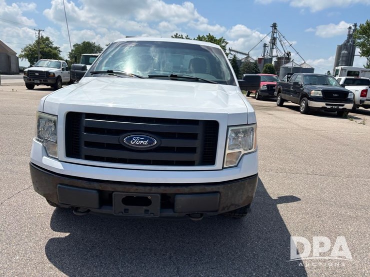 2011-ford-f150-image-17