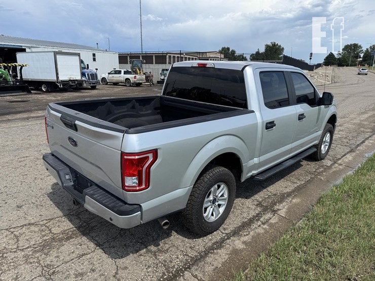 2018-ford-f150-xl-image-7