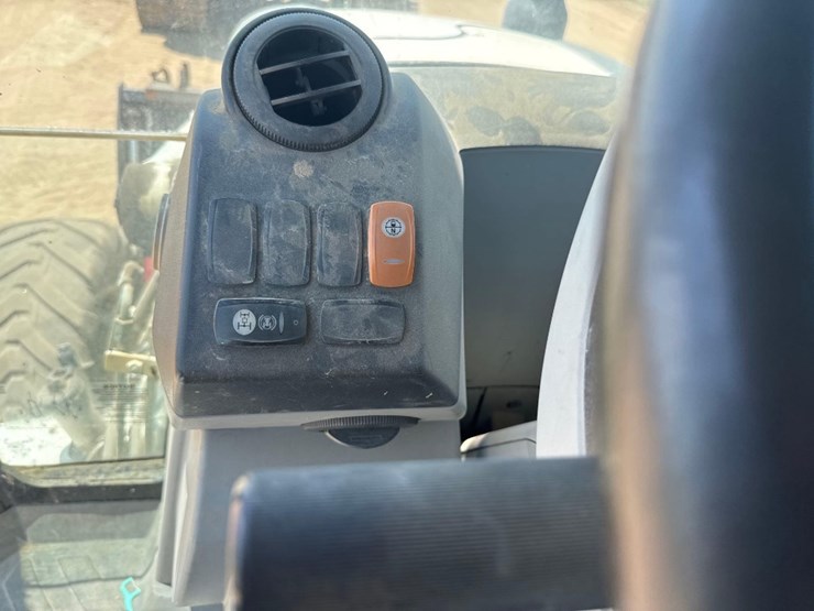2008-caterpillar-430e-image-25